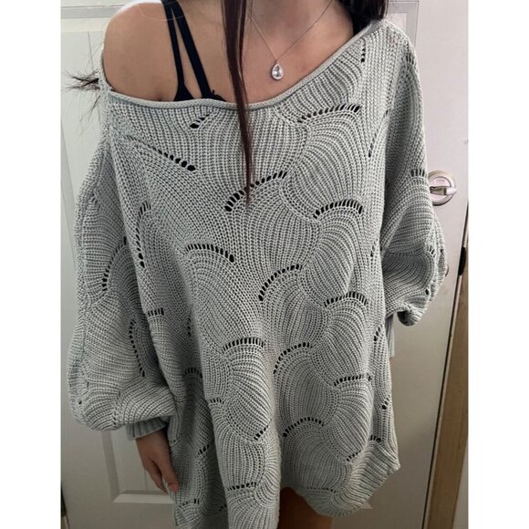 Miracle USA M/L Gray Knit Pullover Sweater Scalloped Hem Textured Wave Pattern - Picture 5 of 5